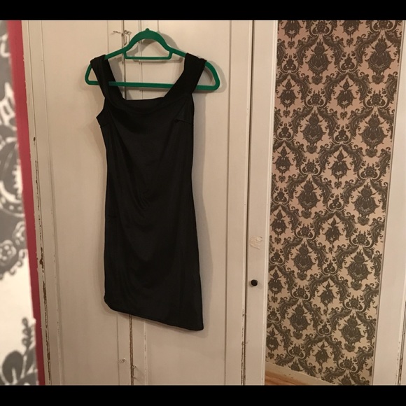 Urban Outfitters NWT Velvet Little Black Dress - Picture 7 of 10
